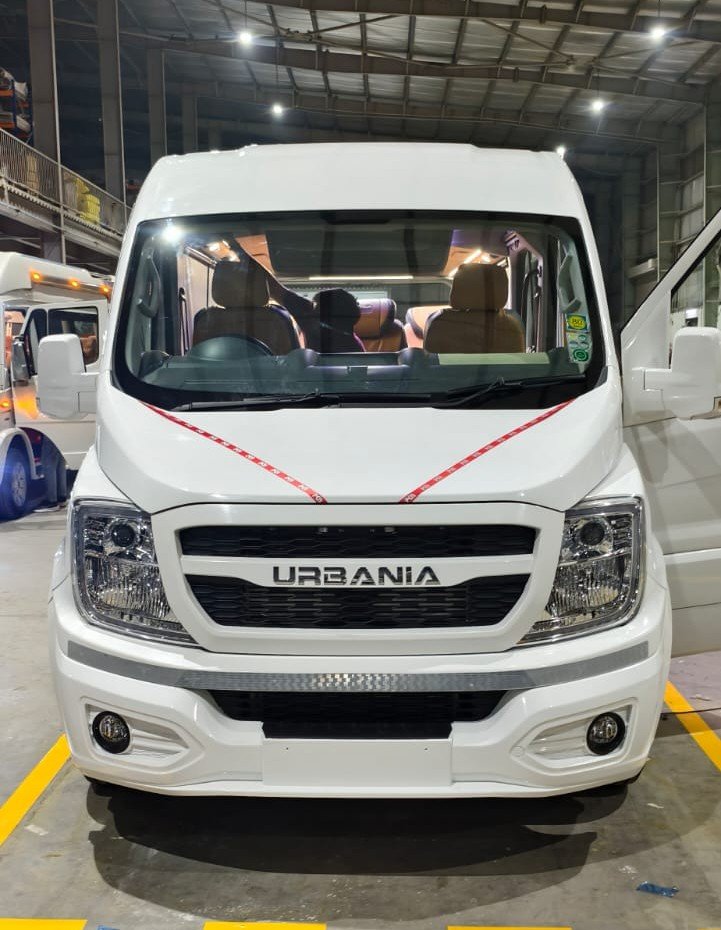 12 seater tempo traveller Kolkata